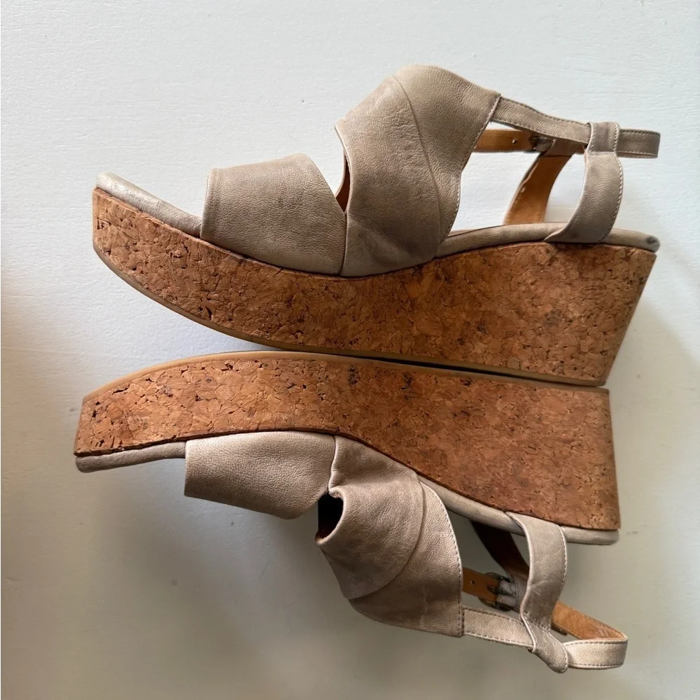 Coclico Taupe Wedge Sandals size 41